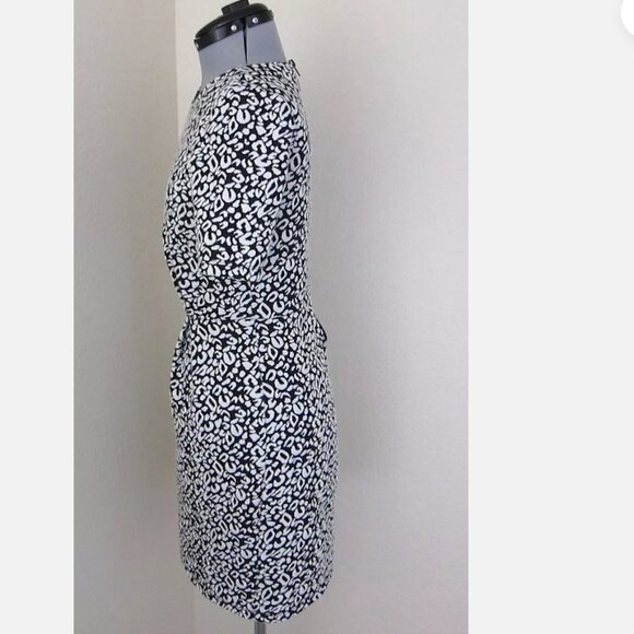 H & M BLACK & WHITE ANIMAL PRINT POLYESTER COTTON BLEND SHORT SLEEVE DRESS-SZ 6 - Picture 6 of 7